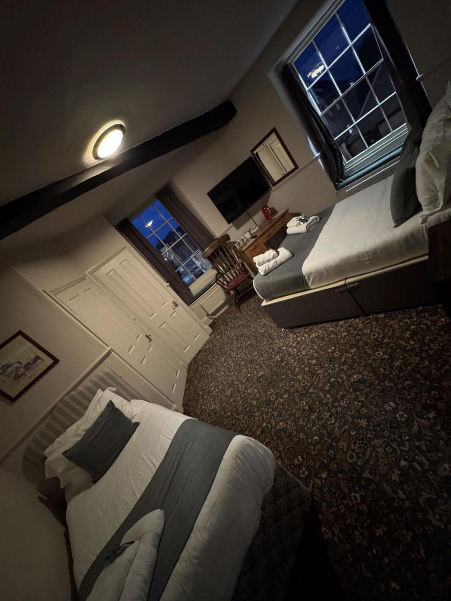 The Kings Arms Hotel Chipping Norton Cameră foto